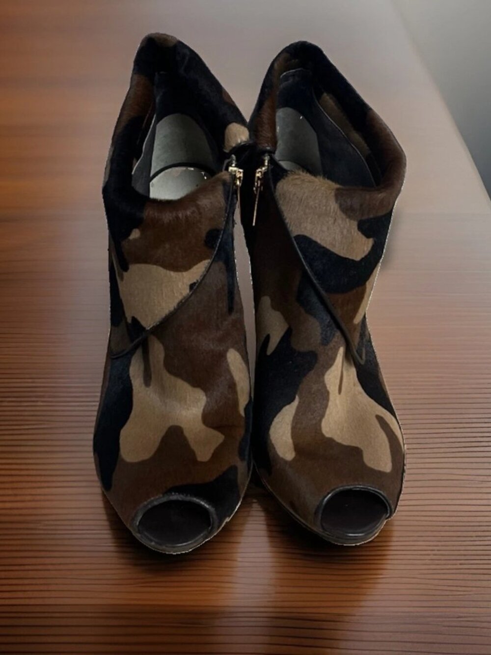 MICHAEL Kors Kendra Open Toe Bootie Size Fur Brown Black Camo 10M